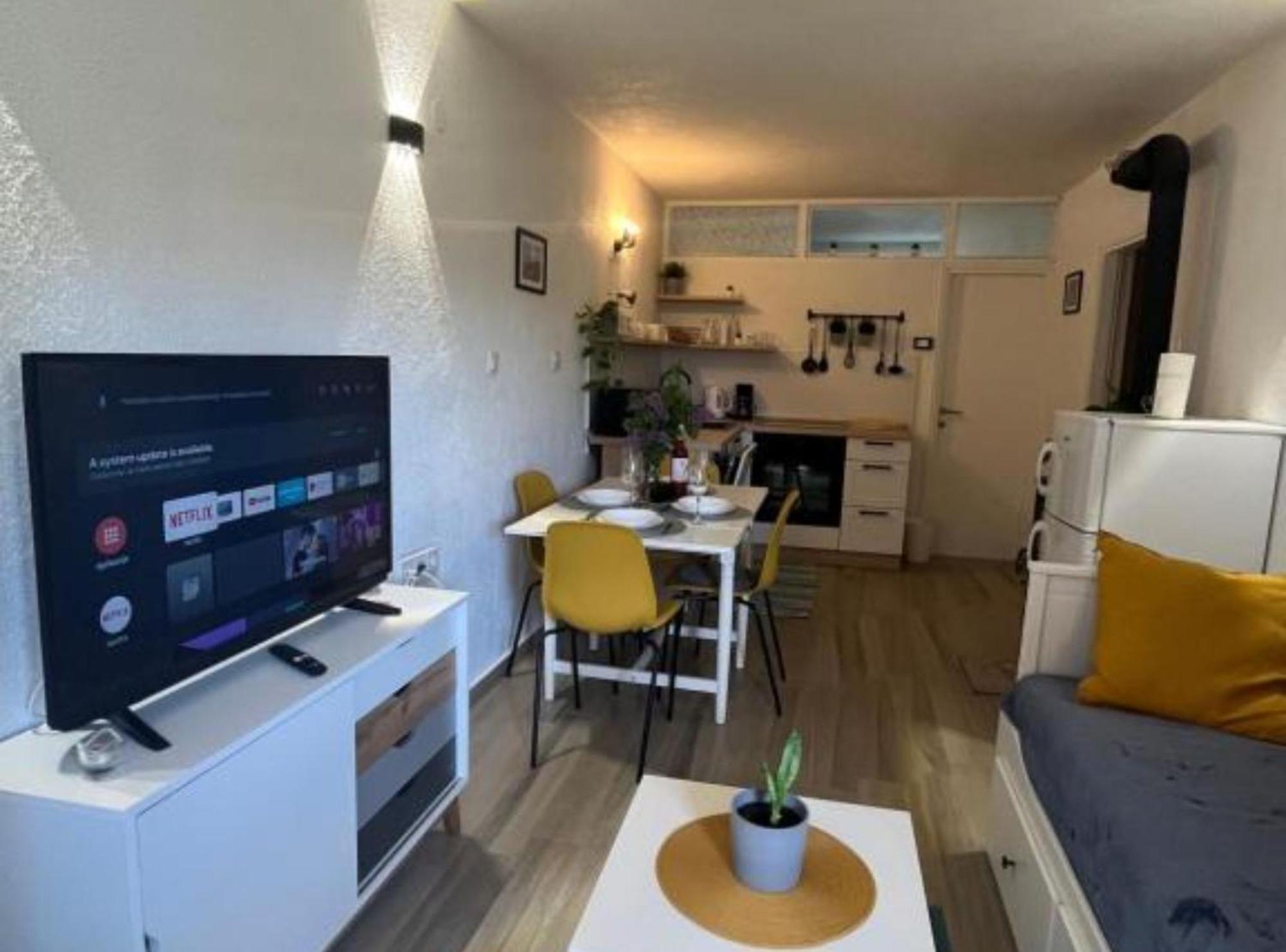 Apartman Pod Plocom Senj  Luaran gambar